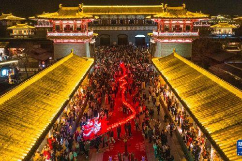 51熱心的朝陽區(qū)群眾今日吃瓜